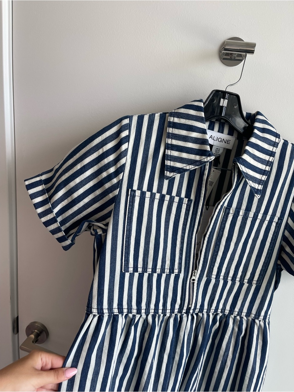 ALIGNE Gabriella Short-Sleeve Denim Midi Dress - Picture 4 of 8